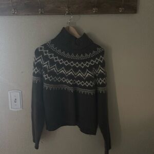 Abercrombie and fitch turtleneck like new size small
